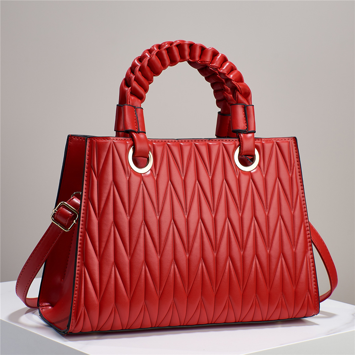 The 2025 new embroidered women's bag, with a high-end texture, is a hand-polished color single-shoulder crossbody bag for practical cross-border commuting Specification drawing