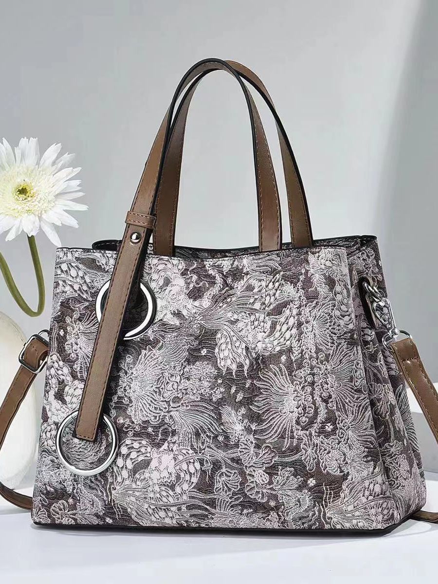 A fashionable and casual women's bag with a high-end feel, a new single-shoulder crossbody bag, a large-capacity bag for middle-aged women and mothers Item Picture