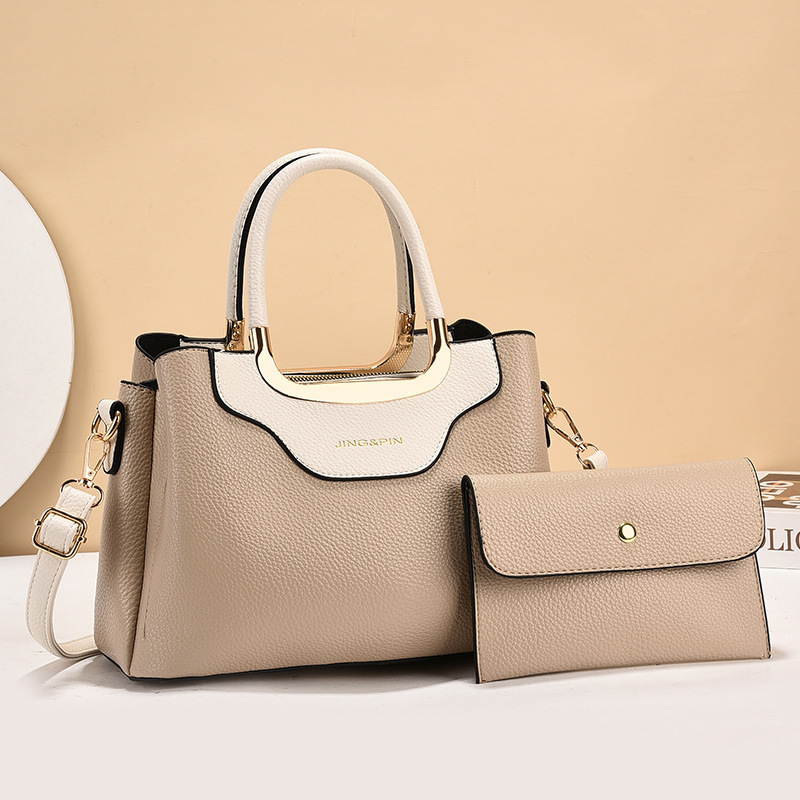Cross-border Trend 2024 Summer New mother-and-child Bag, large capacity, high-end texture, fashionable single-shoulder versatile crossbody handbag details Picture