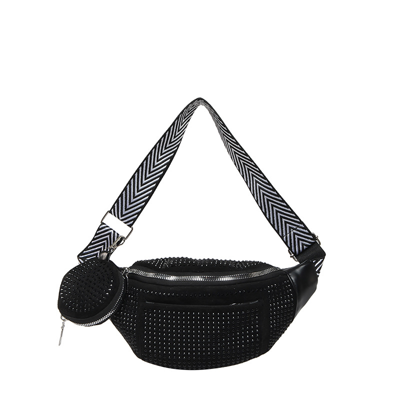 A fashionable crossbody bag with a feminine texture and bright diamonds, a niche design, an ins saddle bag, a wide shoulder strap, and a casual and trendy single-shoulder bag Item Picture