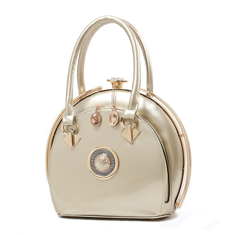 Ladies' bags 2023 New style bright leather handbag, noble, fashionable and trendy large-capacity mom bag, direct delivery from the manufacturer Item Picture