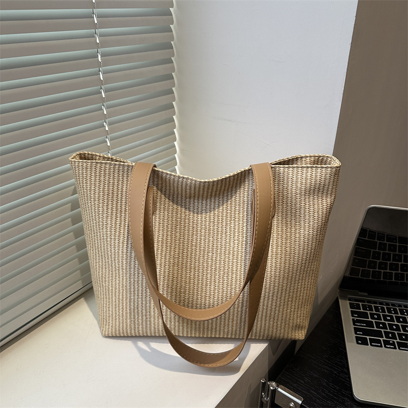 Cross-border bags, women's large capacity 2025 new style vacation beach bag, woven bucket bag, vegetable basket, commuter tote bag full figure