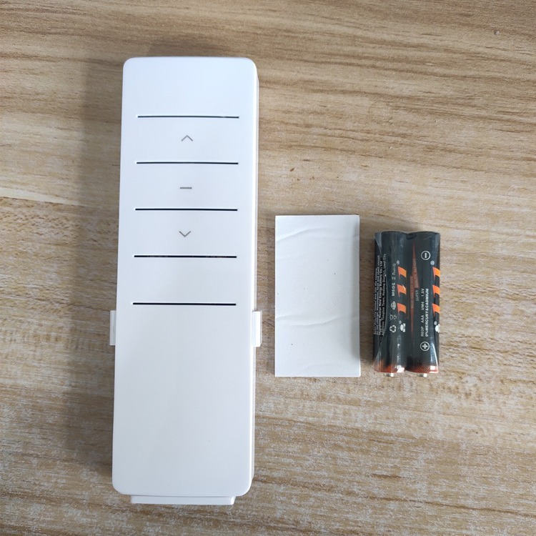 The smart curtain remote control 433 radio frequency is suitable for Duya to open, close and stop three-button handheld single and double electric curtains details Picture