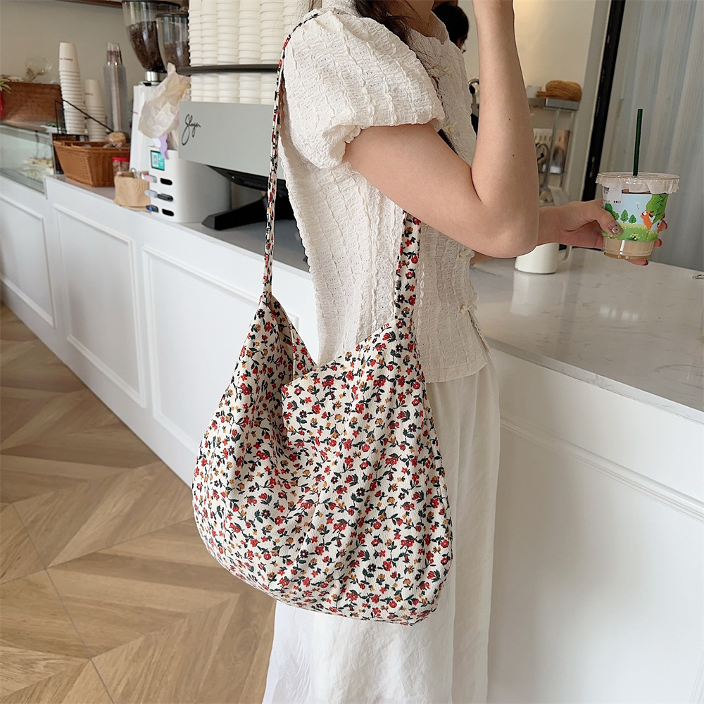 A4481 Corduroy floral single-shoulder crossbody bag for girls, large-capacity class bag for girls, canvas bag for girls details Picture