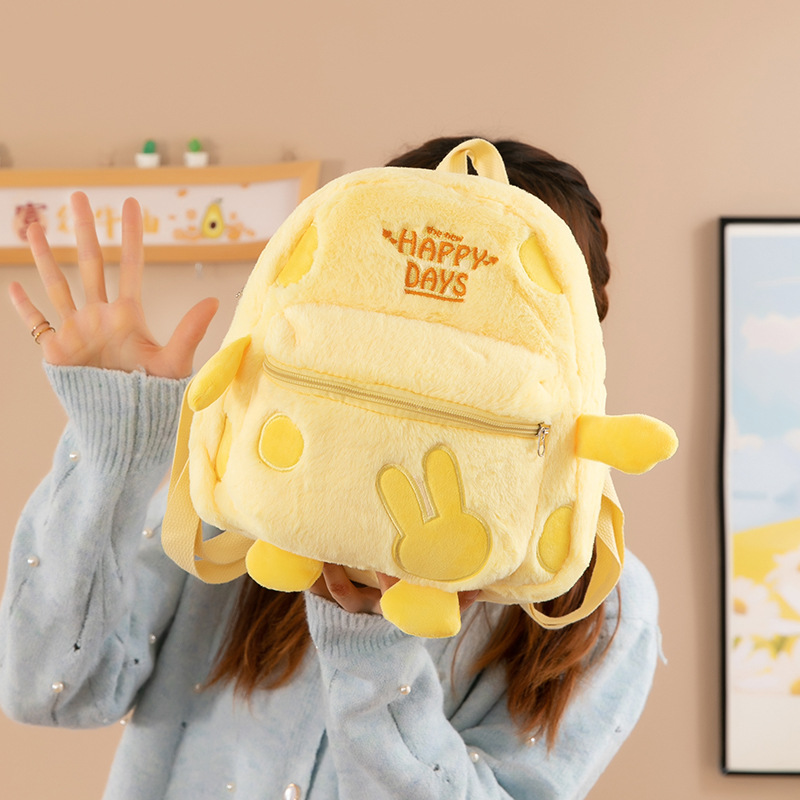 New campus double backpack, a fluffy cheese small schoolbag for girls' commuting, a student bag, and a small backpack for going out and traveling Application Scenario