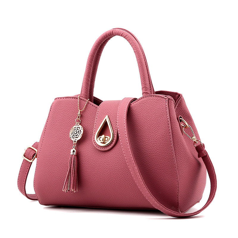 Cross-border consignment of 2022 new trendy women's bags, fashionable and sporty women's bags, crossbody single-shoulder handbags details Picture