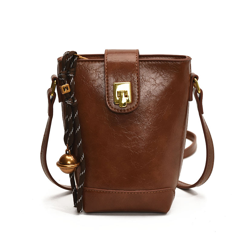 A niche design, fashionable and high-end bucket bag, 2025 new style, simple and versatile single-shoulder bag, casual crossbody bag Item Picture