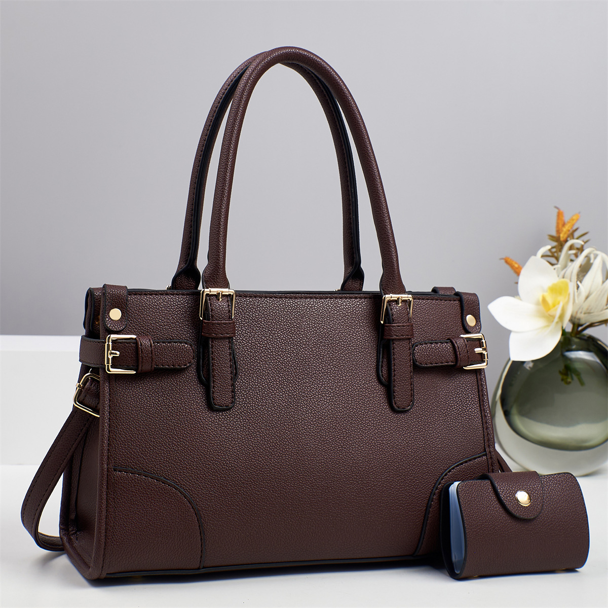 New large-capacity, trendy, simple and fashionable 2025 summer collection, elegant crossbody single-shoulder bag for women, manufacturer Application Scenario