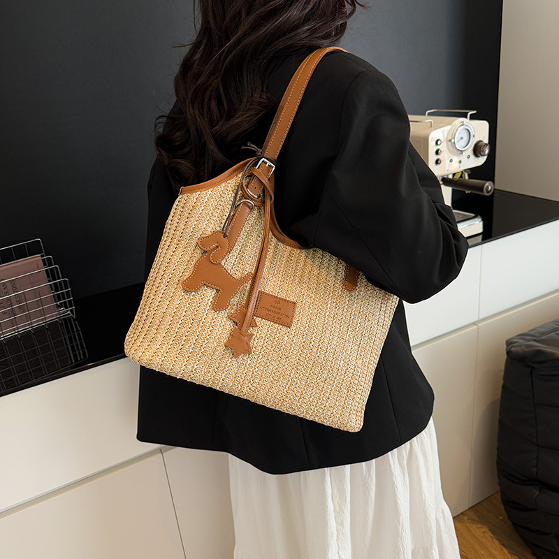 Large-capacity tote bag for women, 2025 new style hand-woven straw bag, commuting, seaside vacation, beach single-shoulder bag Specification drawing