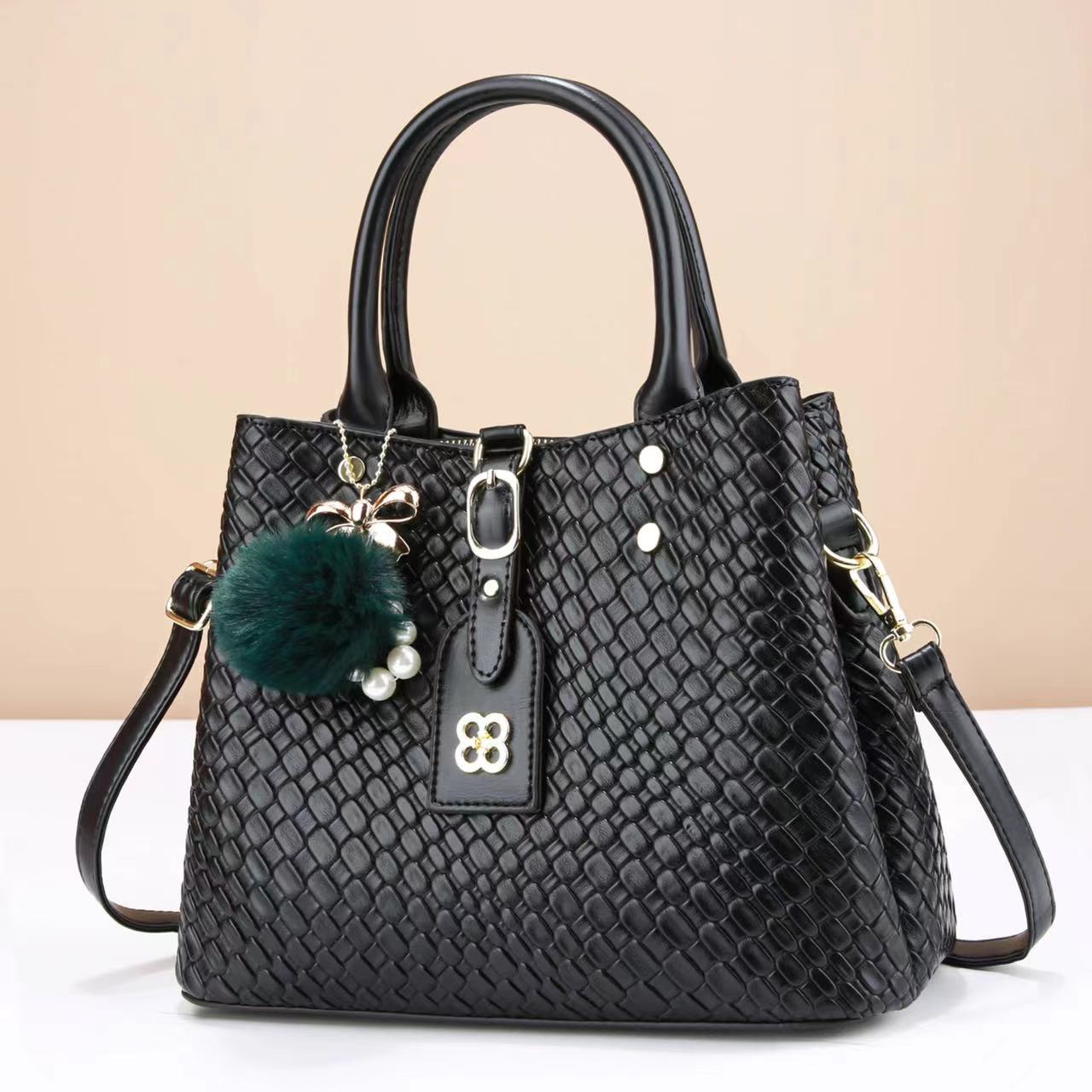 New Summer Lady's elegant crossbody single-shoulder bag from the manufacturer, versatile mom bag, fashionable handbag 2023 Application Scenario