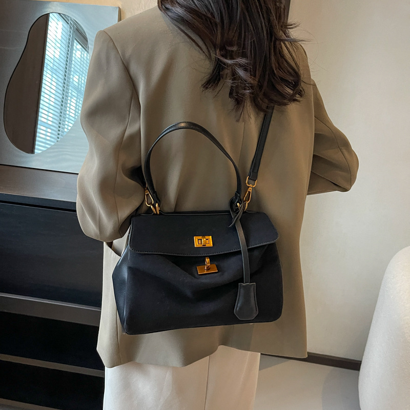 Large-capacity women's 2025 new style fashionable retro casual matte crossbody bag, women's hand-held platinum Kelly bag details Picture