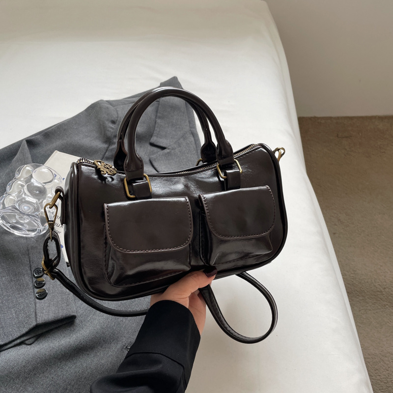 High-end, niche design bag, women's retro 2024 new casual single-shoulder crossbody bag, women's hand-held pillow bag Specification drawing