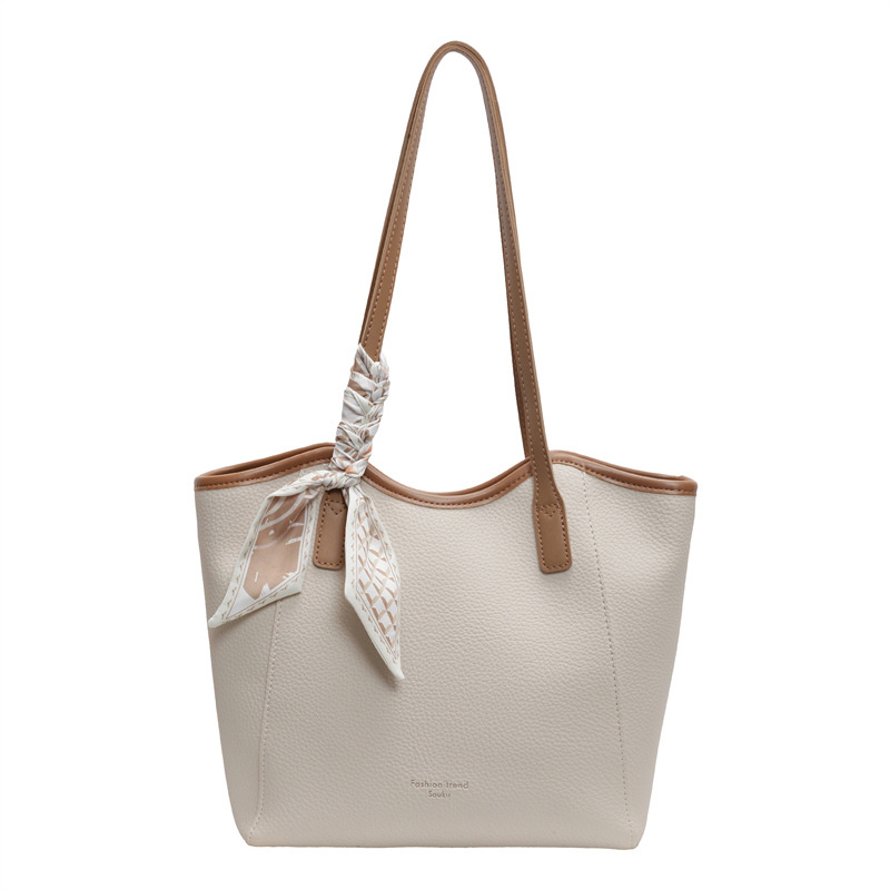Simple and retro bag, large-capacity underarm bag, 2024 new style casual and versatile shoulder bag, tote bag for work and commuting Item Picture