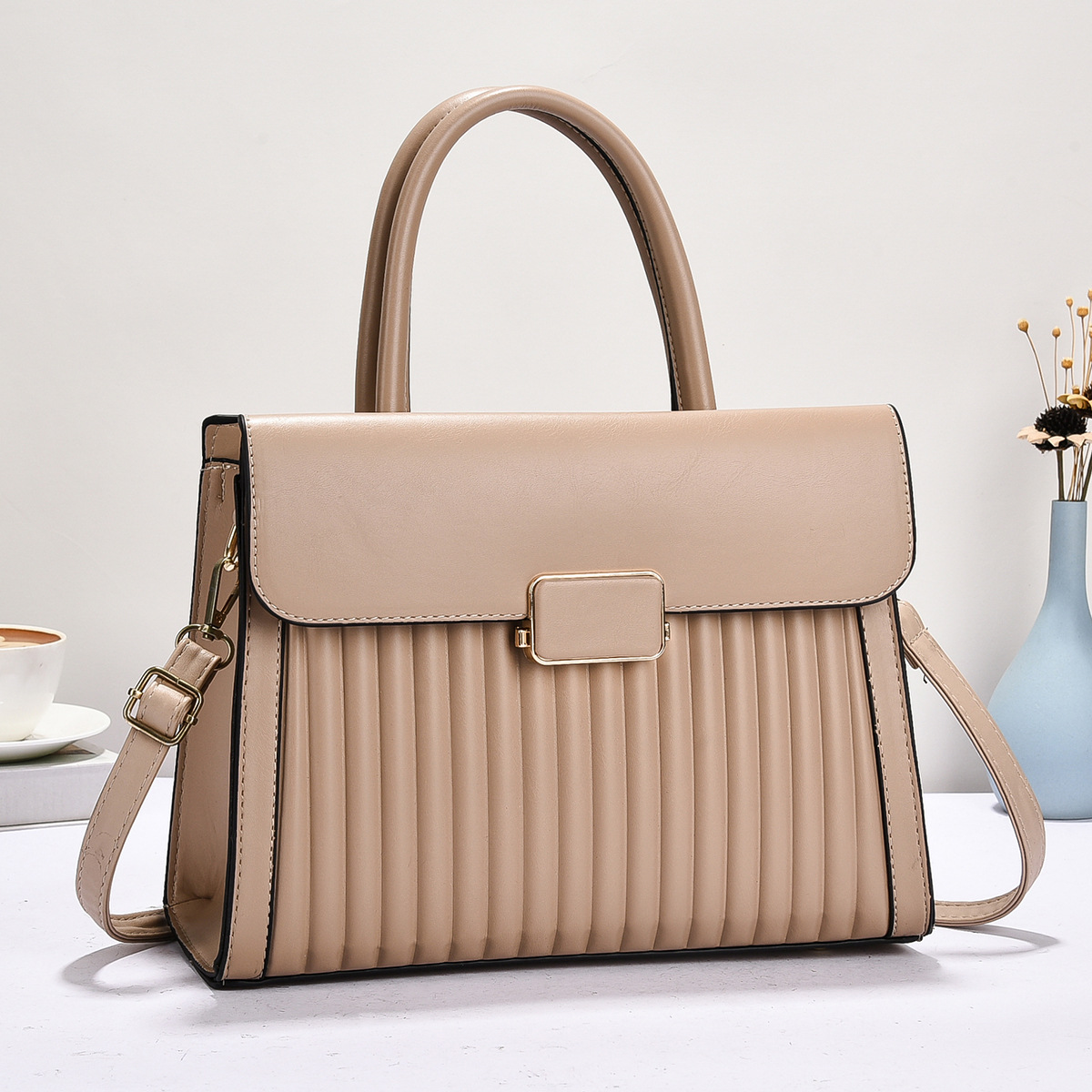 Cross-border 2025handbags women 's bun, mother' s handbag, lock, single-shoulder crossbody bag, fashionable and versatile organ bag for hours Specification drawing
