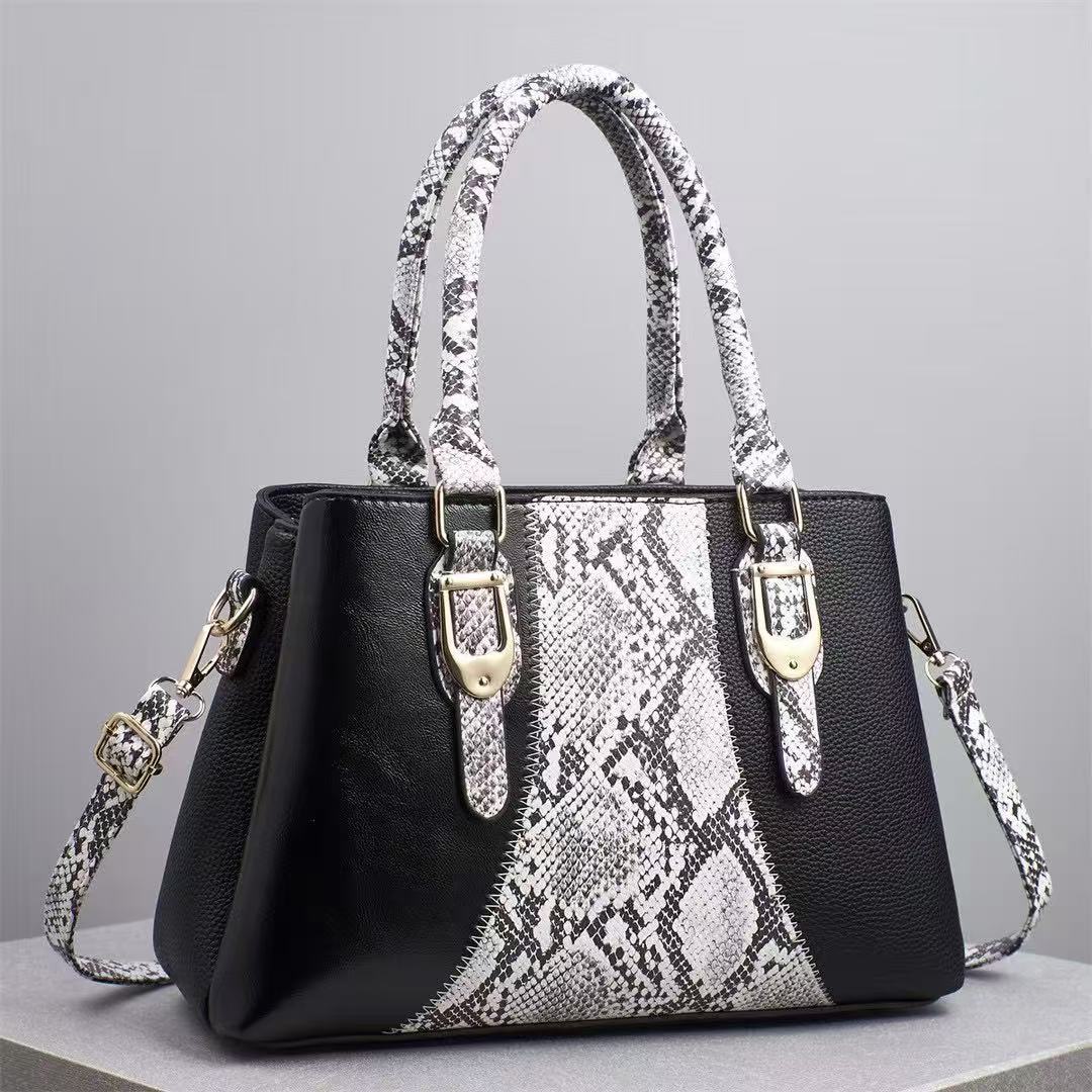 The 2025 crossbody bag is a stylish lady's bag and a middle-aged mother's bag. It's a bestseller and a new summer fashion handbag that goes well with one shoulder full figure