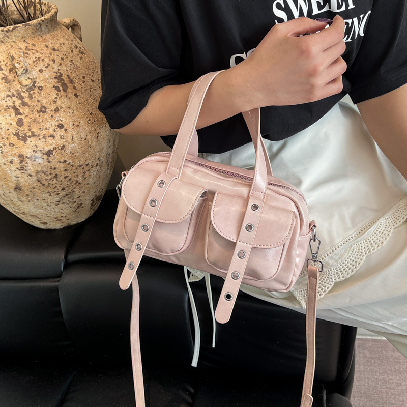 The 2025 new fashion trend versatile hand-held pillow bag for women with a high-end feel, multi-pocket solid color single-shoulder crossbody bag details Picture