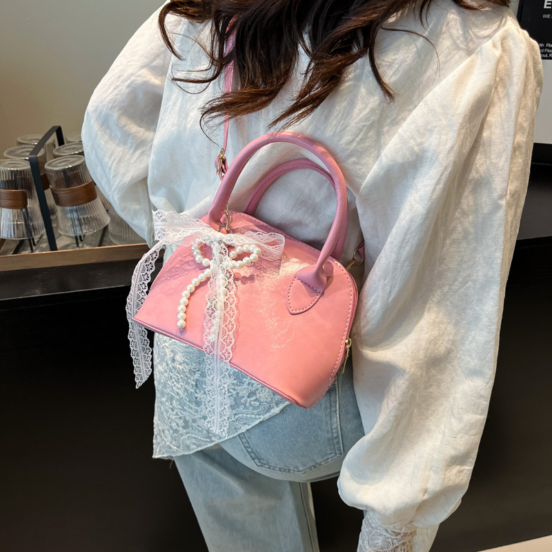 Korean version hand-held bowling bag for women 2025 new style, fashionable and simple pillow bag, versatile and casual single-shoulder crossbody bag Specification drawing