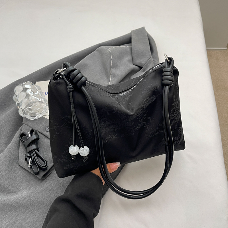 Fashionable underarm bag for women 2024 New New Chinese-style embroidered tote bag, simple, niche, trendy and versatile shoulder bag Specification drawing