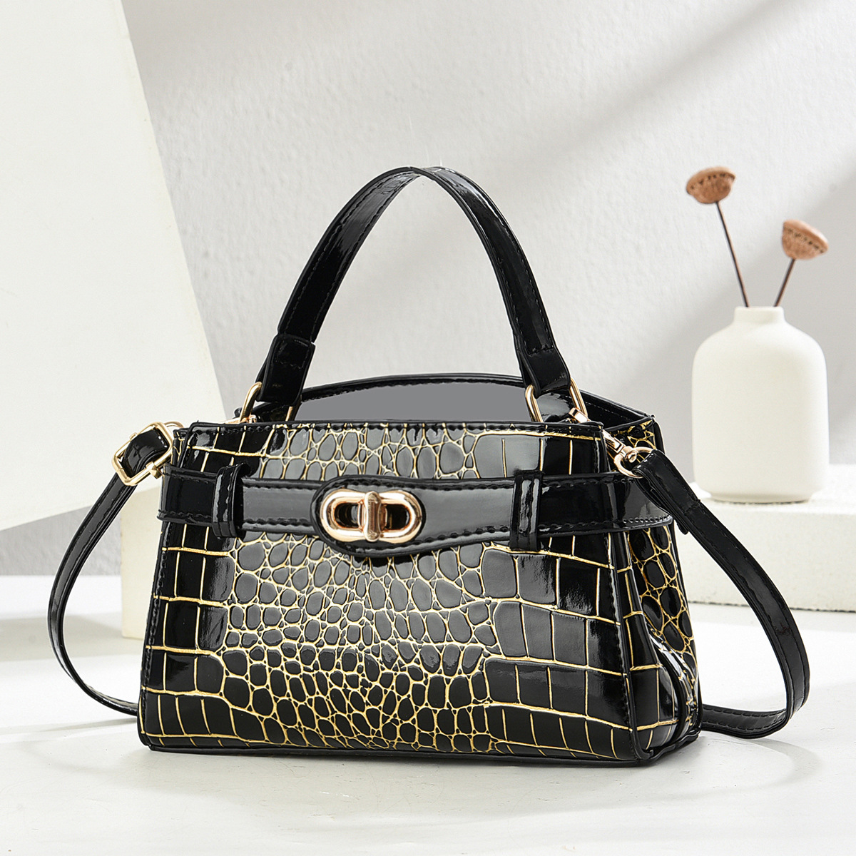 Ladies' handbag 2025 New crocodile pattern small metal buckle Kelly bag for commuting single-shoulder crossbody full figure