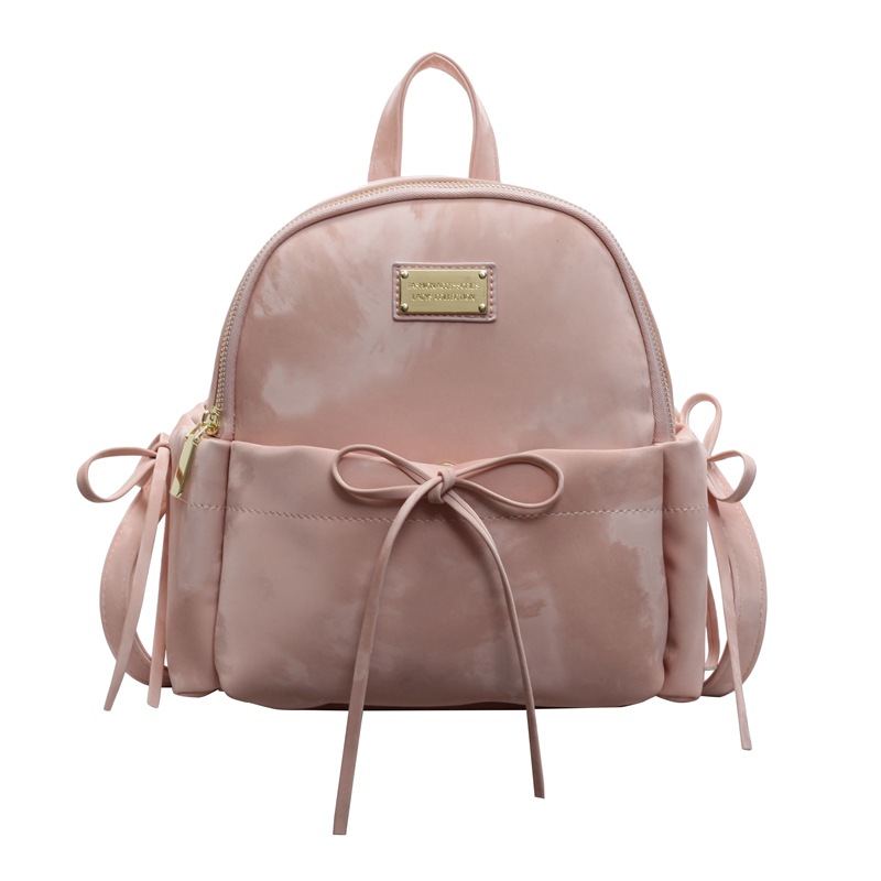 A niche design retro backpack for women in 2025, a new fashion school British-style schoolbag, trendy and versatile casual backpack Item Picture