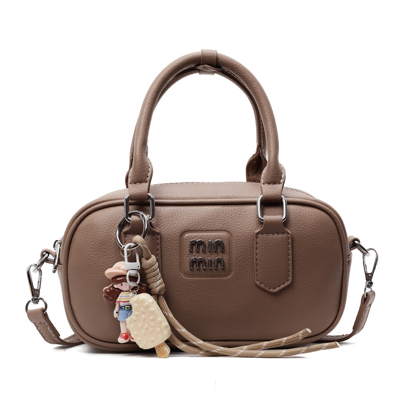 Retro hand-held bowling bag for women, 2025 new style, fashionable and high-quality hand-held small square bag, solid color, versatile crossbody bag Item Picture