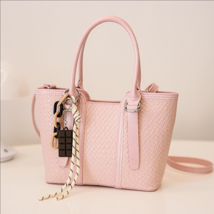 Korean-style high-capacity hand-held tote bag 2025 new model for commuting with a high-end touch, casual single-shoulder crossbody bag full figure