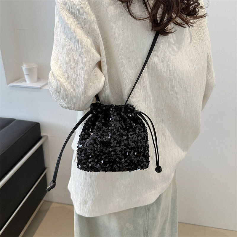A stylish sequined drawstring bucket small bag for women in 2024, a unique and colorful crossbody bag Specification drawing