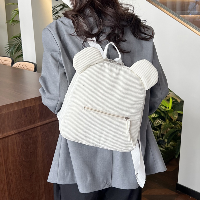 This is a new 2024 autumn collection of corduroy fashionable women's commuter crossbody bag with a unique and trendy style Specification drawing