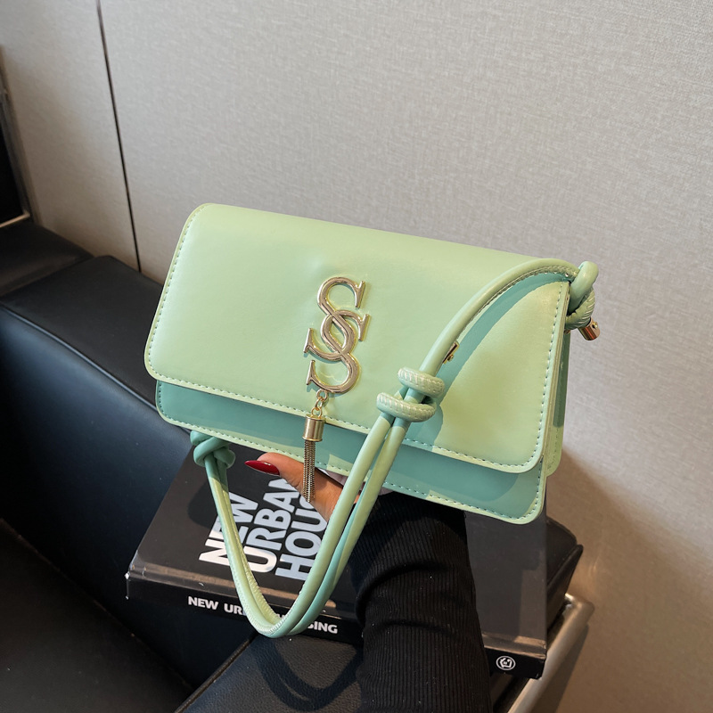 New fashionable, versatile and trendy single-shoulder bag, simple and casual bag, women's 2025 summer retro fashion crossbody bag full figure