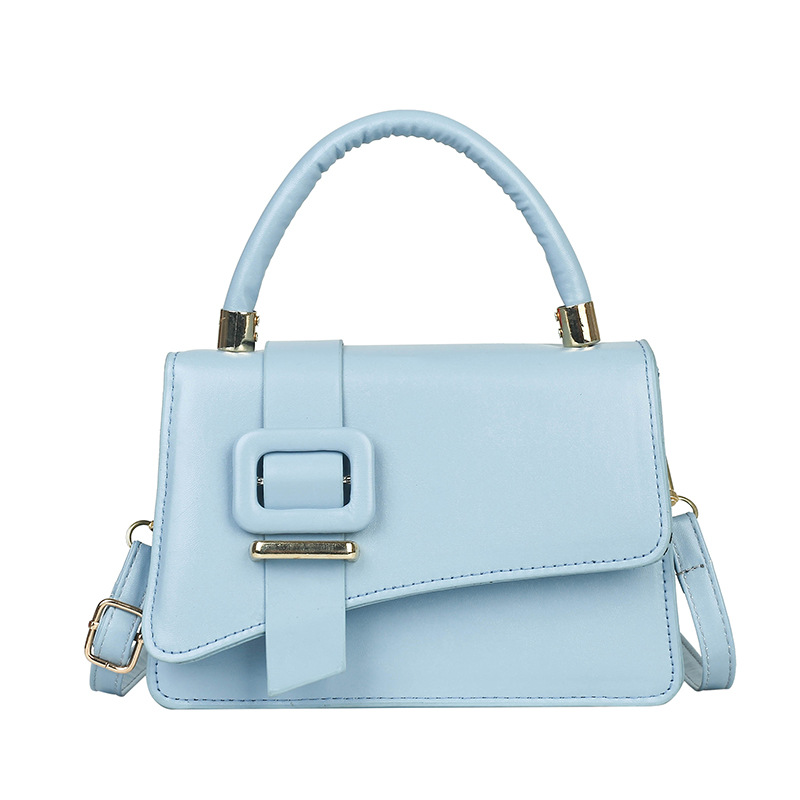 The new 2022 trendy crossbody handbag is a versatile and stylish Korean-style small square bag with a single shoulder texture Item Picture