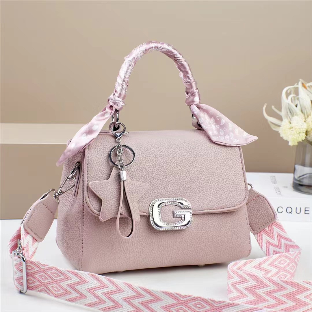 Niche design girls' bags, cross-border handbags, sweet girls' bags, this year's new single-shoulder trendy small square bag details Picture