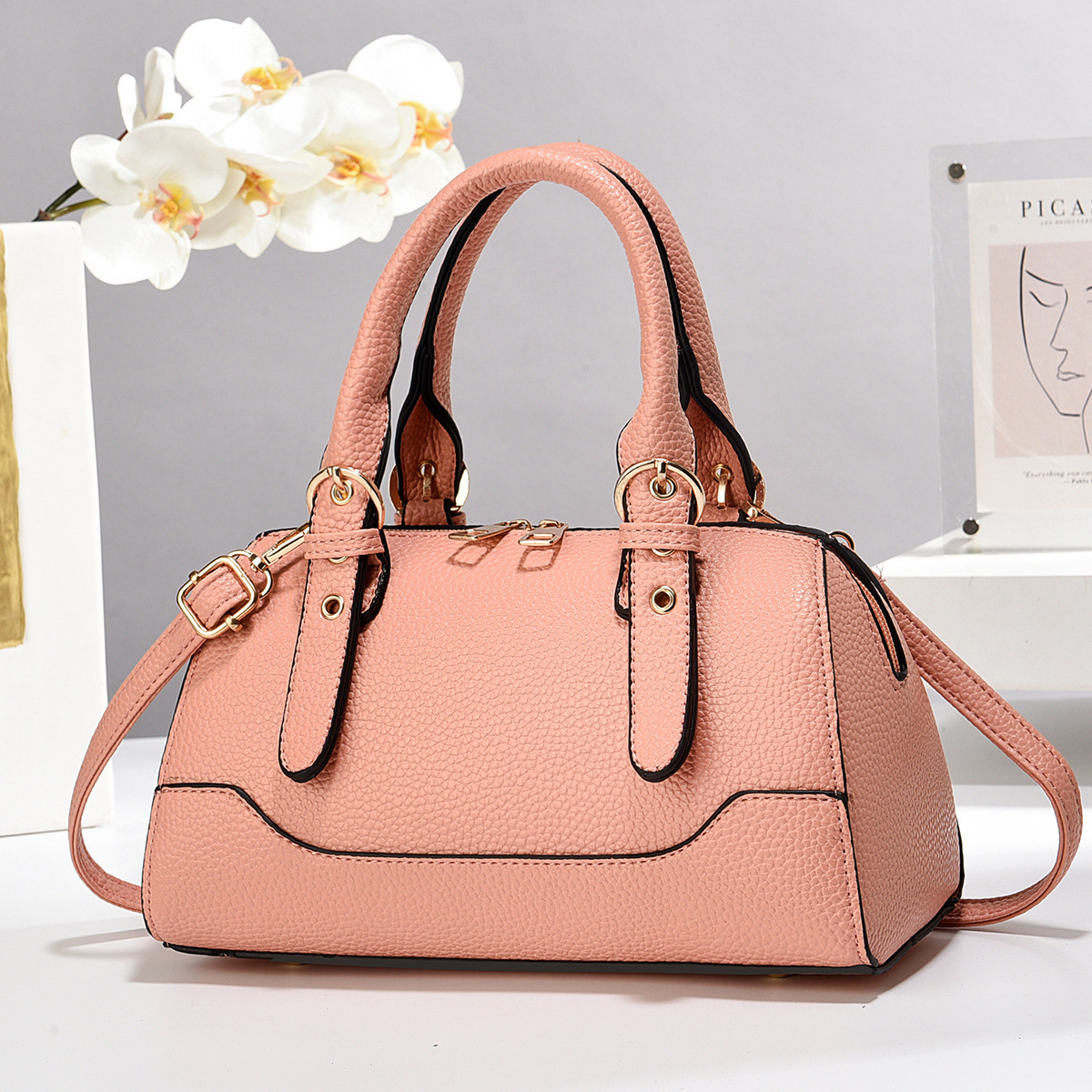 High appearance level cross-border versatile single-shoulder bag, fashionable and trendy crossbody bag, new large-capacity pillow bag, patchwork handbag Application Scenario