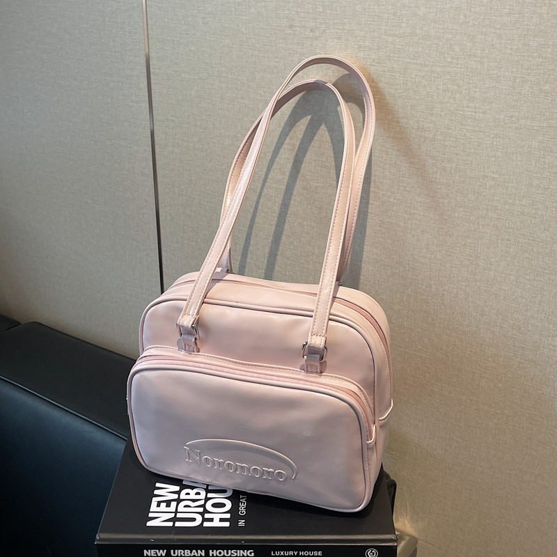 High-end backpack for women, 2025 new sweet and cool style, large-capacity college student backpack, Korean version single-shoulder underarm bag Application Scenario