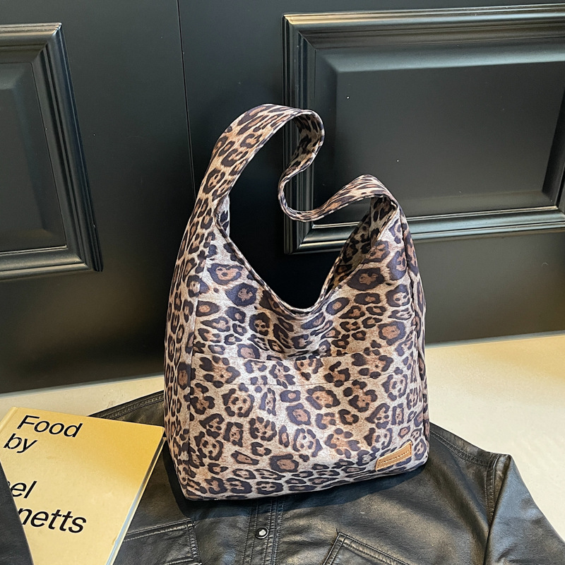 Leopard print women's large-capacity 2024 new casual single-shoulder shopping bag, trendy and versatile, a tote bag for work and commuting Specification drawing