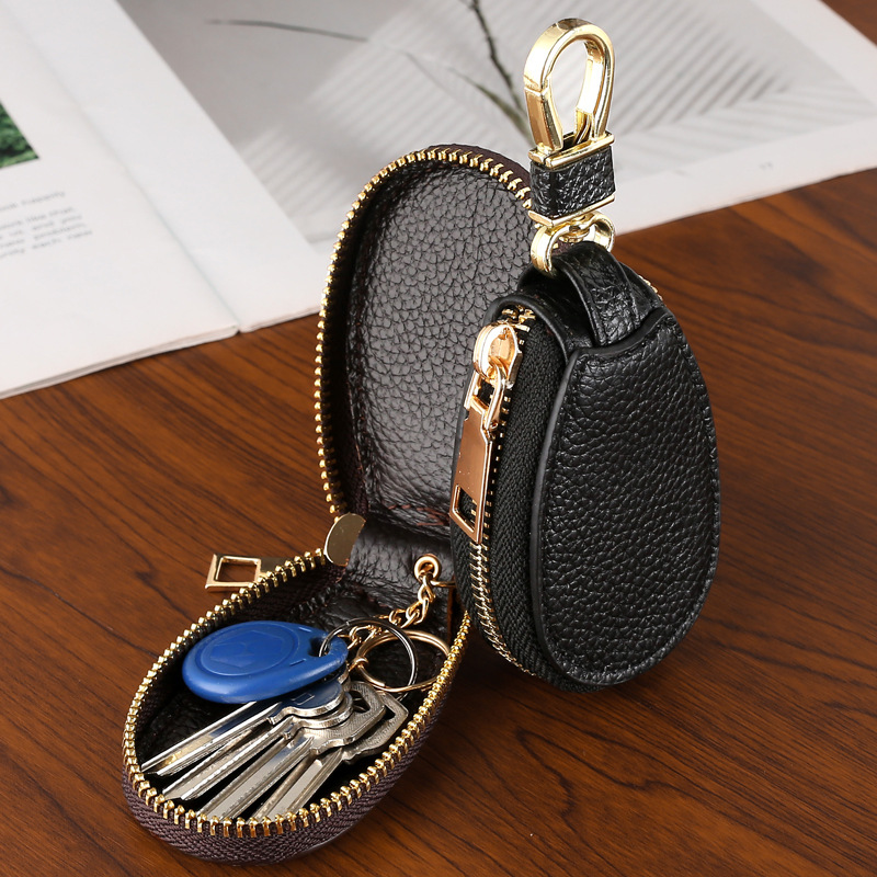 Key case for men and women, General Motors large-capacity multi-functional key chain storage case, simple and compact for home use Application Scenario