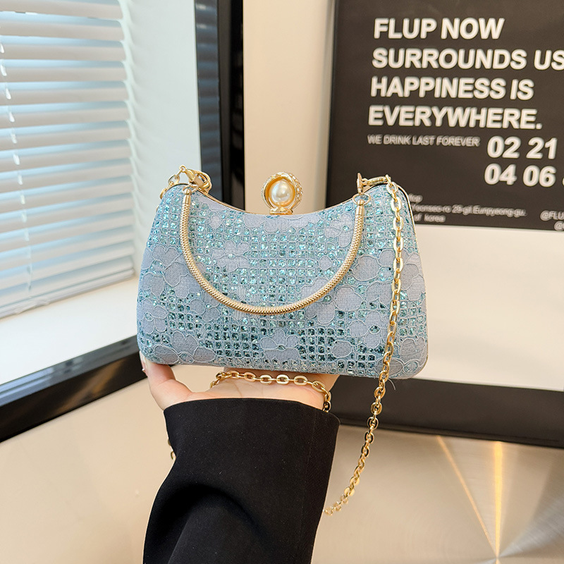 Cross-border Trendy party Women's bag 2025 Summer New Style fashionable and stylish Dinner bag, niche design single-shoulder crossbody bag full figure