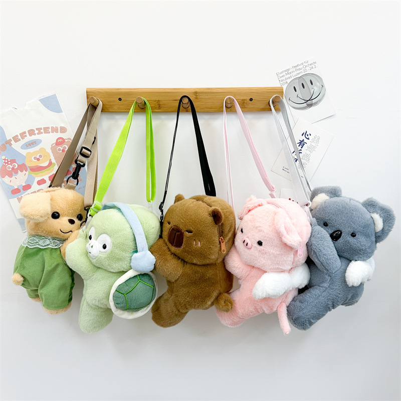 New plush and cute capybara crossbody bag, high appearance level, sloth piglet single-shoulder bag, student commuting backpack, and doll bag full figure