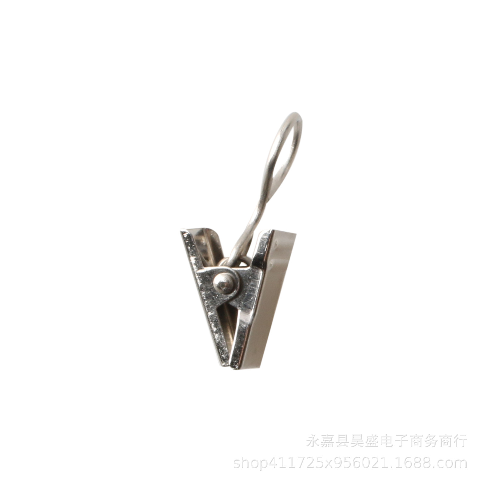 Roman circle curtain clip, large serrated metal clip with ring buckle, bath curtain accessory, open and closed curtain clip Application Scenario
