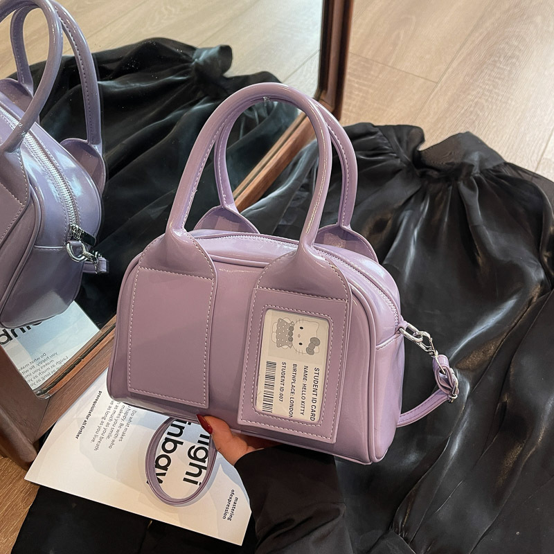 Korean retro hand-held pillow bag for women 2025 new style, niche design, fashionable and stylish casual single-shoulder crossbody bag details Picture