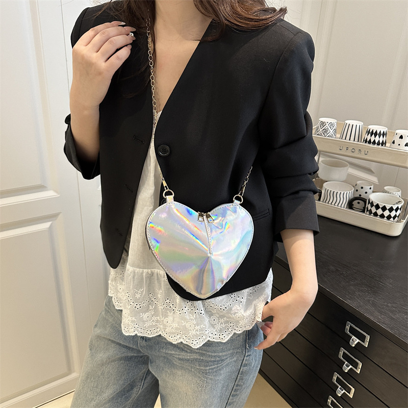 2025 Casual new style laser shiny heart-shaped mini chain accessory crossbody small bag for women details Picture