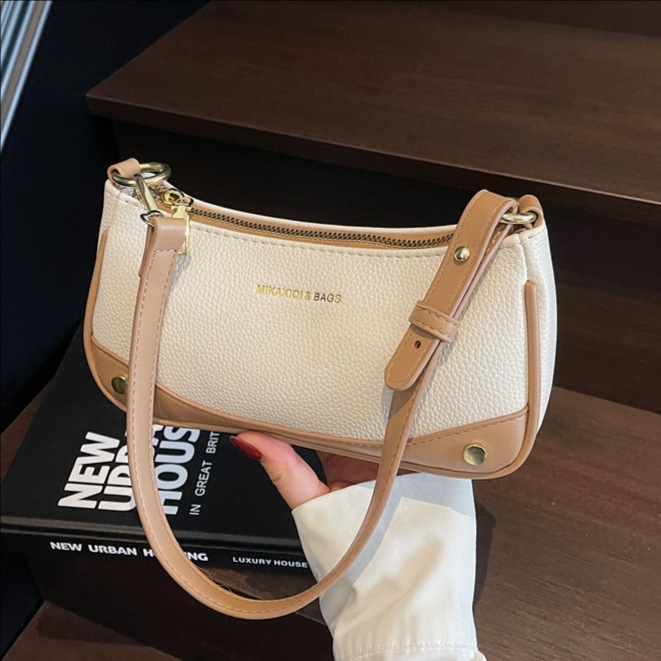 The 2025 new high-end, stylish and elegant single-shoulder crossbody bag is a stylish and retro versatile hand-held underarm bag for women full figure