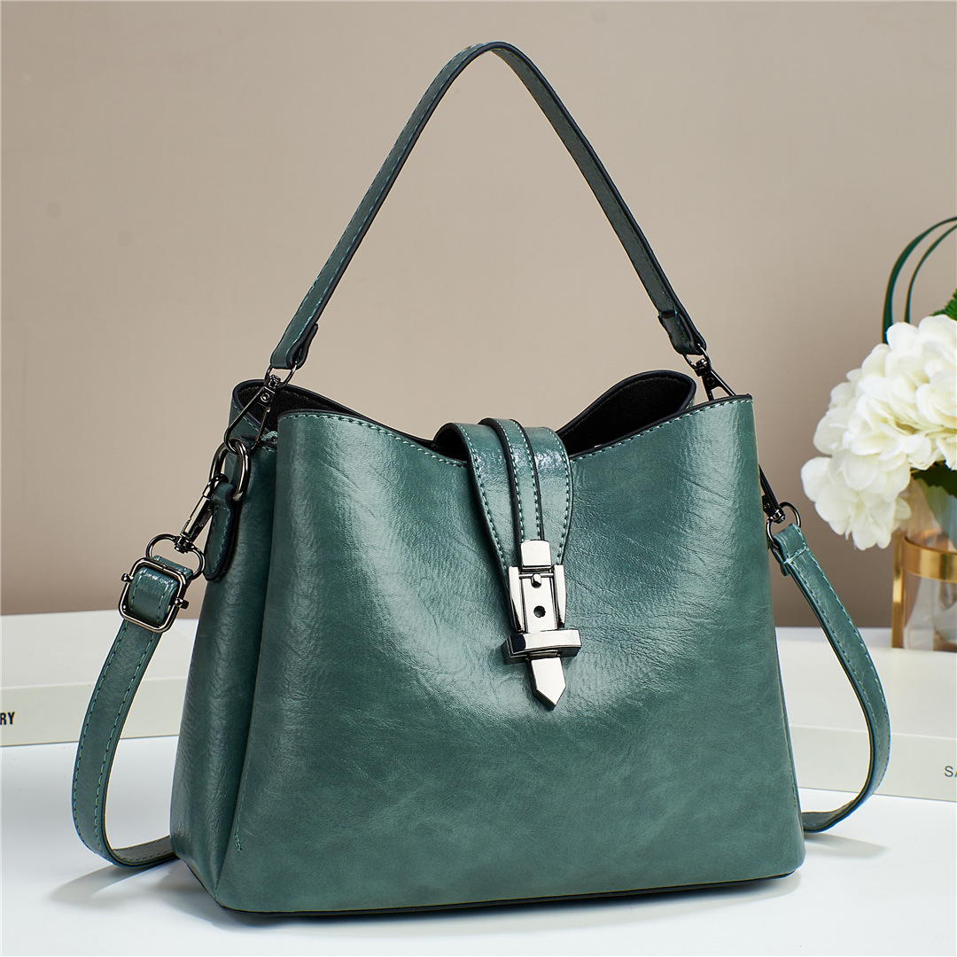 A new, trendy, retro and high-end soft leather large-capacity handbag for women's cross-border use. This is a single-shoulder crossbody bag for women Item Picture