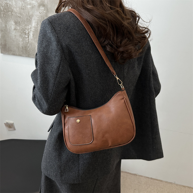 Retro niche quality underarm bag 2025 new style simple and versatile shoulder bag, stylish quality trendy crossbody bag wholesale details Picture
