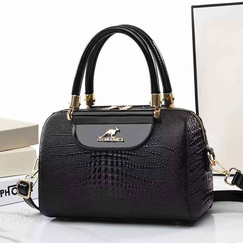 The 2023 new style of high-end and high-quality single-shoulder academic large-capacity bucket bag, a popular cross-border women's bag in solid color full figure