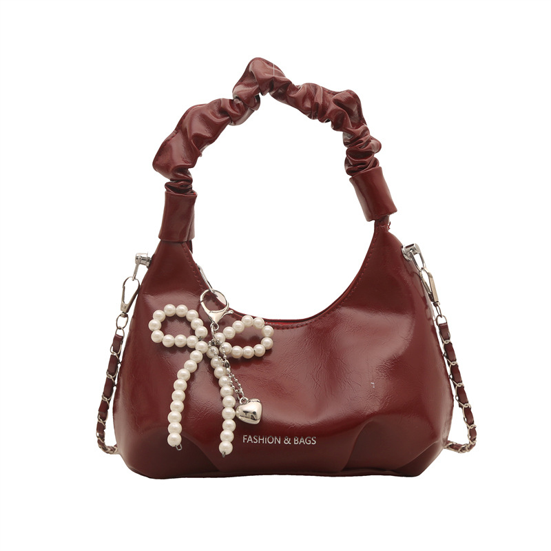Silver pleated hand-held small bag for women, 2025 summer new style dumpling bag, versatile and stylish chain commuting crossbody bag Item Picture