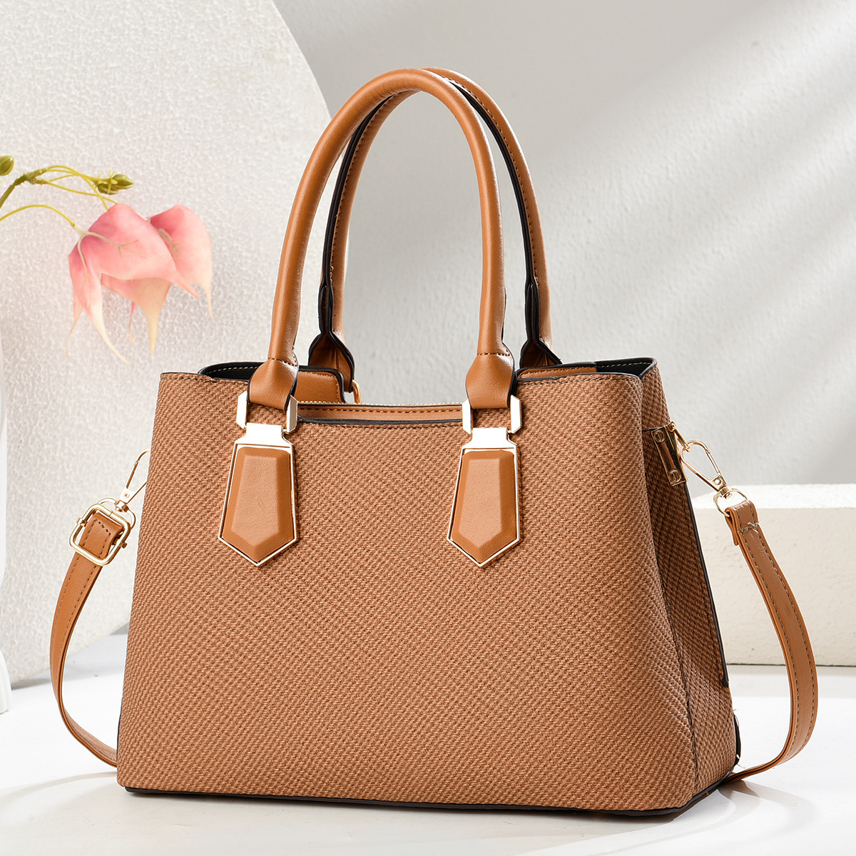 Cross-border PU bag for women 2025 New style, fashionable, casual and retro single-shoulder crossbody bag, simple and casual handbag for women Specification drawing