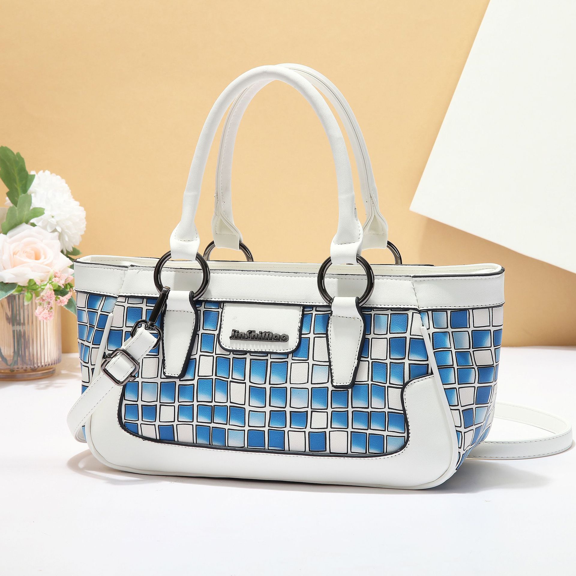 Wholesale checkered bag for women, 2025 new style, stylish and versatile single-shoulder crossbody bag, wedding bride shell bag Specification drawing
