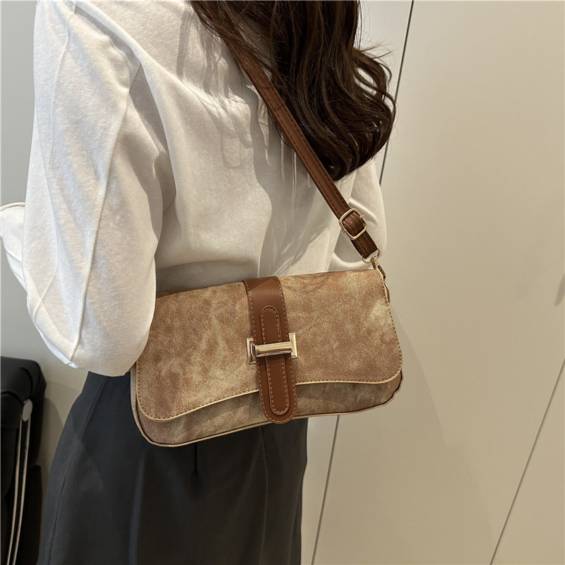 Summer beauty underarm bag 2025 Spring/Summer Korean style simple and stylish small square bag, high-end single-shoulder crossbody bag for women details Picture