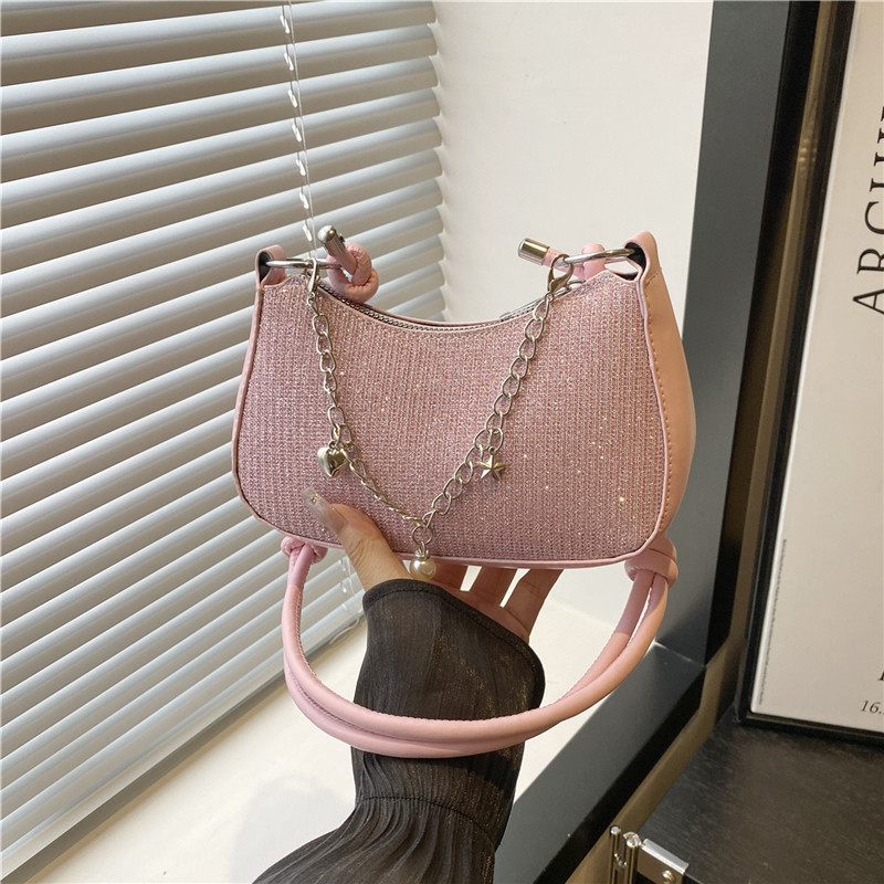 This year's cross-border small bag women's simple 2025 new trendy, fashionable and stylish quality crossbody bag spring and summer armpit bag full figure