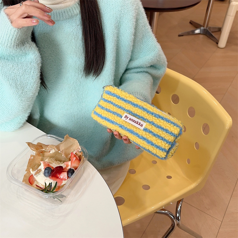 4124 Fluffy pen case, large-capacity colorful polka dot student stationery bag, makeup bag, lipstick portable storage bag details Picture